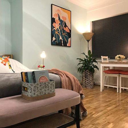 Modern Boutique Studio Apartment Bournemouth Exteriör bild